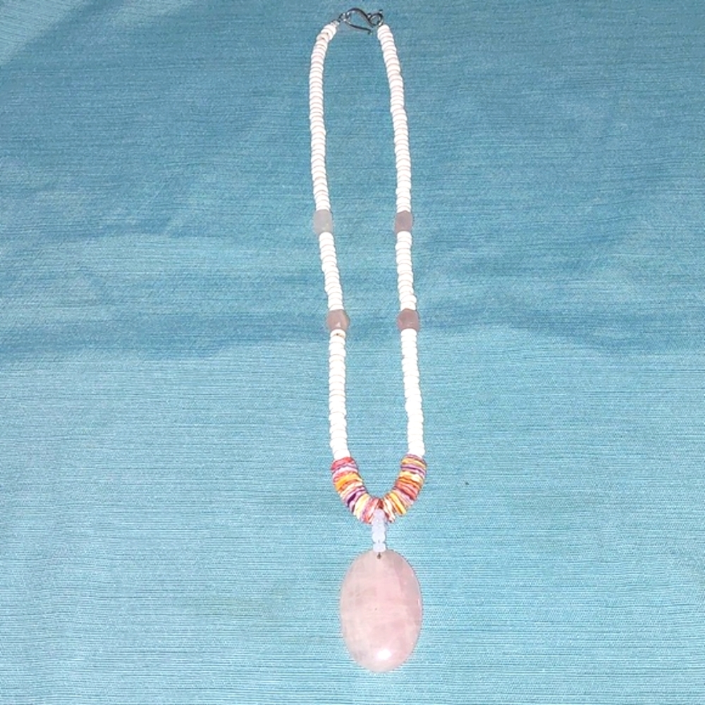 Rose Quartz, Pukka Shells Beautifully Designed Necklace.